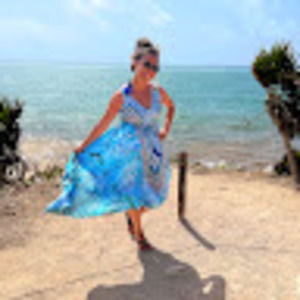 Meet your Posher, Danica